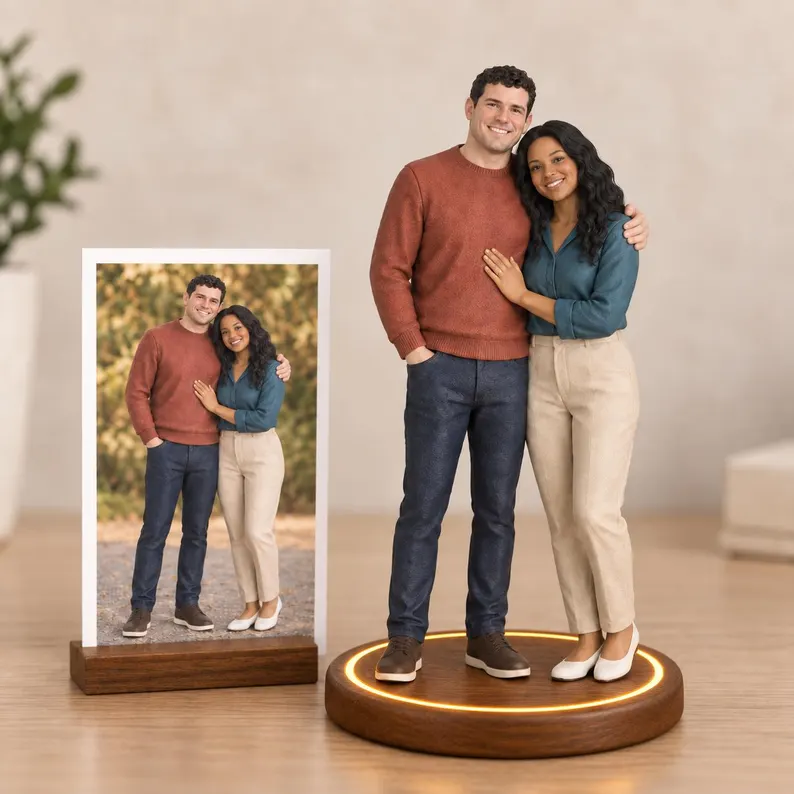 Realistic resin figurines customized from photos, personalized as family or couple portraits, or pet statues—ideal as wedding anniversary gifts, family memorials, or custom pet keepsakes.